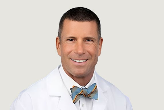 Dr. R. Lor Randall 3x2